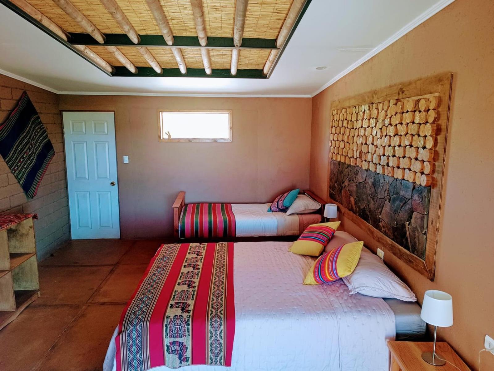 Tiunur Lodge Solor Bagian luar foto